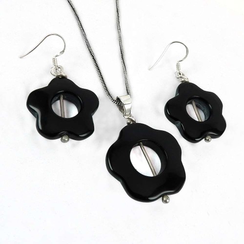 Possessing Good Fortune 925 Sterling Silver Black Onyx Gemstone Pendant and Earrings Set