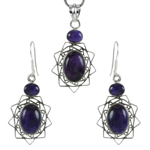 Stunning 925 Sterling Silver Amethyst Gemstone Pendant and Earrings Set