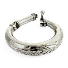 New Fashion Design ! 925 Sterling Silver Bangle