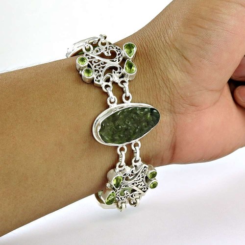 Delicate Light!! 925 Sterling Silver Glass, Peridot Bracelet