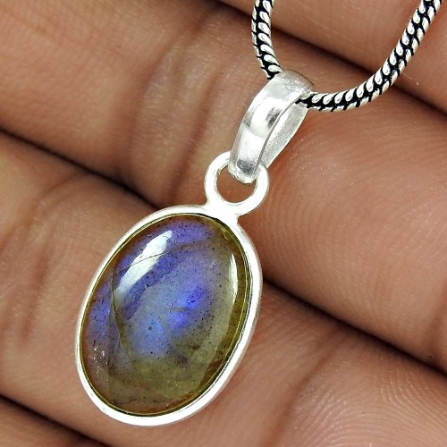 Well-Favoured 925 Sterling Silver Labradorite Gemstone Pendant Jewellery