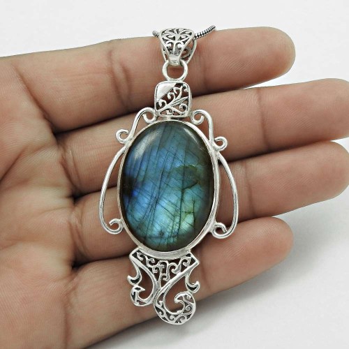 Mystic Princess! 925 Sterling Silver Labradorite Pendant