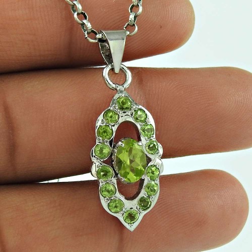 Rare Peridot Gemstone 925 Sterling Silver Fashion Pendant Jewellery Wholesaler India