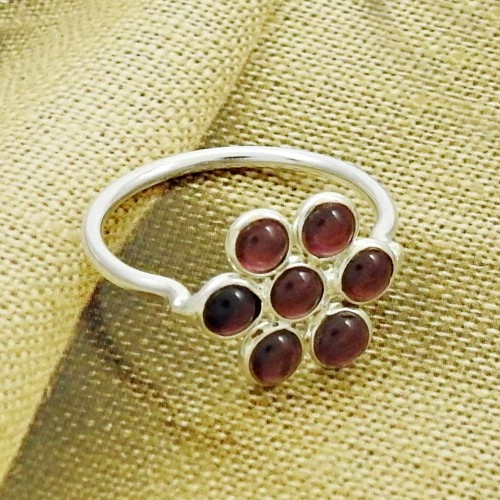 Pleasing 925 Sterling Silver Garnet Gemstone Ring Size 7 Antique Jewelry C18